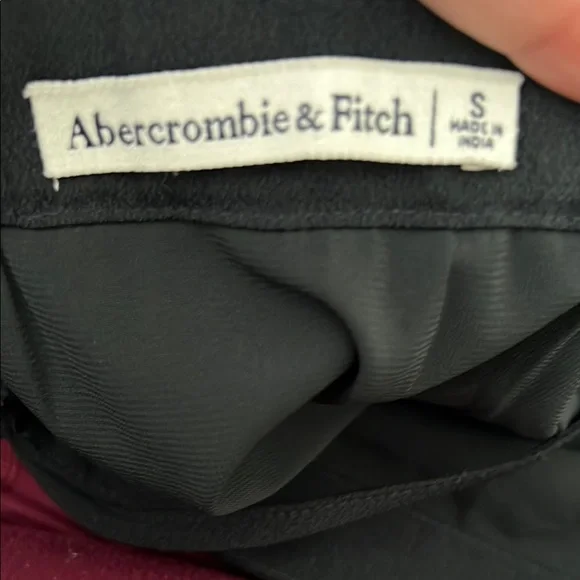 Abercrombie & Fitch Black Midi Skirt with Ruched Tie Front smalll size - Picture 3 of 3